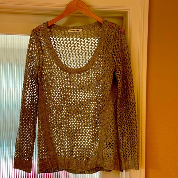 Robbi & Nikki gold sweater. Size M. - Picture 1 of 1